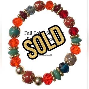 Fall-Colored Beaded Bracelet 🍂